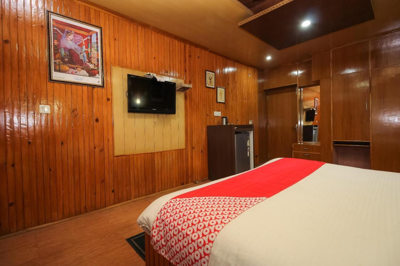 Oyo 8367 Hotel The Woodz Pālampur Exterior foto