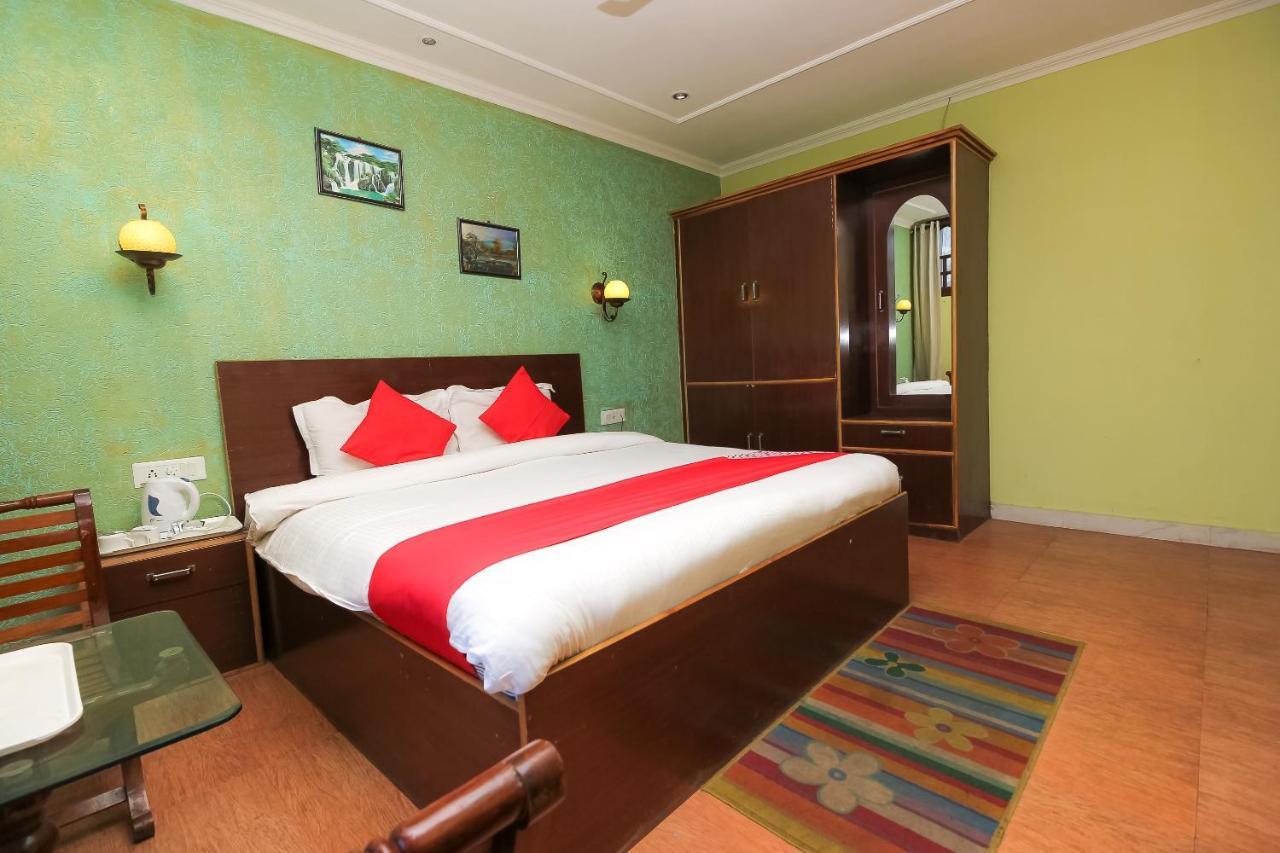 Oyo 8367 Hotel The Woodz Pālampur Exterior foto