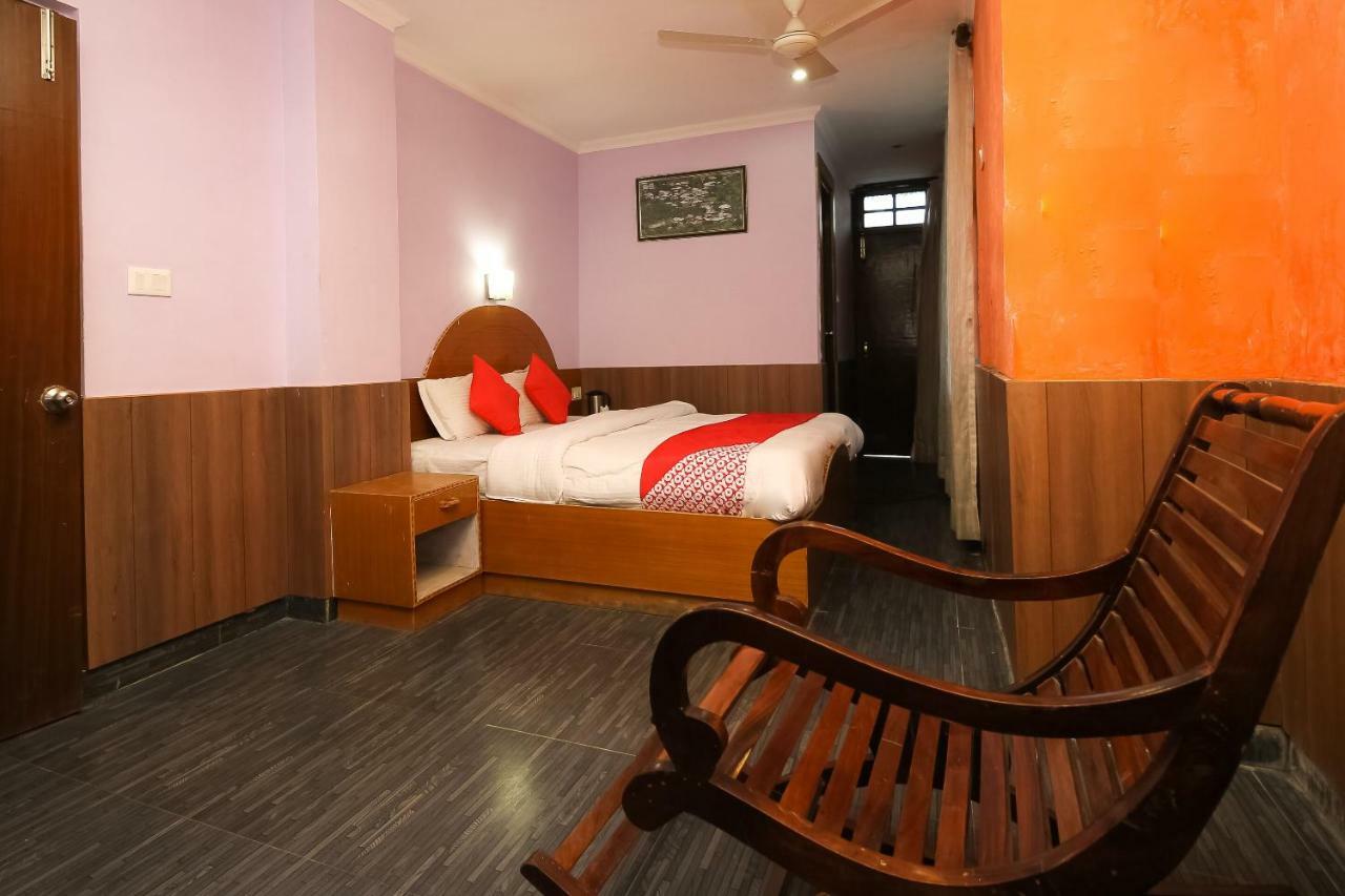 Oyo 8367 Hotel The Woodz Pālampur Exterior foto